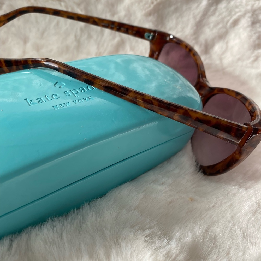 Kate Spade Sunglasses - Picture 3 of 6